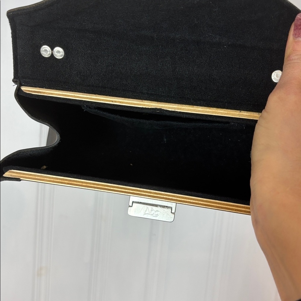 👜 NOC – Leather & wood shoulder bag (studded, feet, rare) - Picture 7 of 7